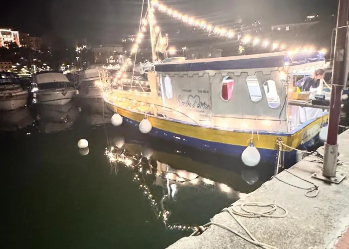 Casa Planet בית נופש *